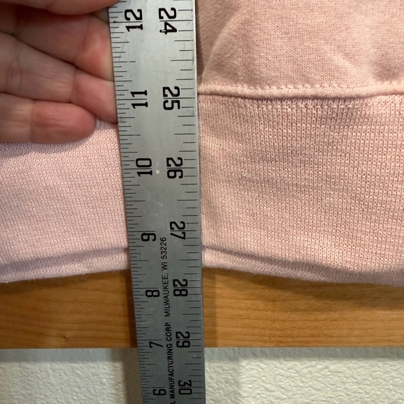 Valentine’s Pink Heart Love sweatshirt, size Large - Picture 4 of 6